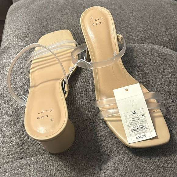 A NEW DAY BNWT CLEAR BLOCK HEELS STACY MULE SANDALS-SIZE 10 TARGET. - Picture 2 of 4